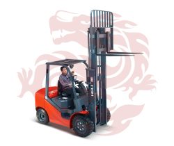 Дизельный погрузчик 3,0 т HELI CPCD30 H3