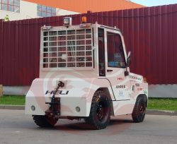 Дизельный тягач 30,0 т HELI QYCD30-CUG