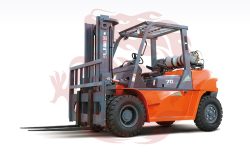 Газ/бензиновый погрузчик 7,0 т HELI CPQYD70G